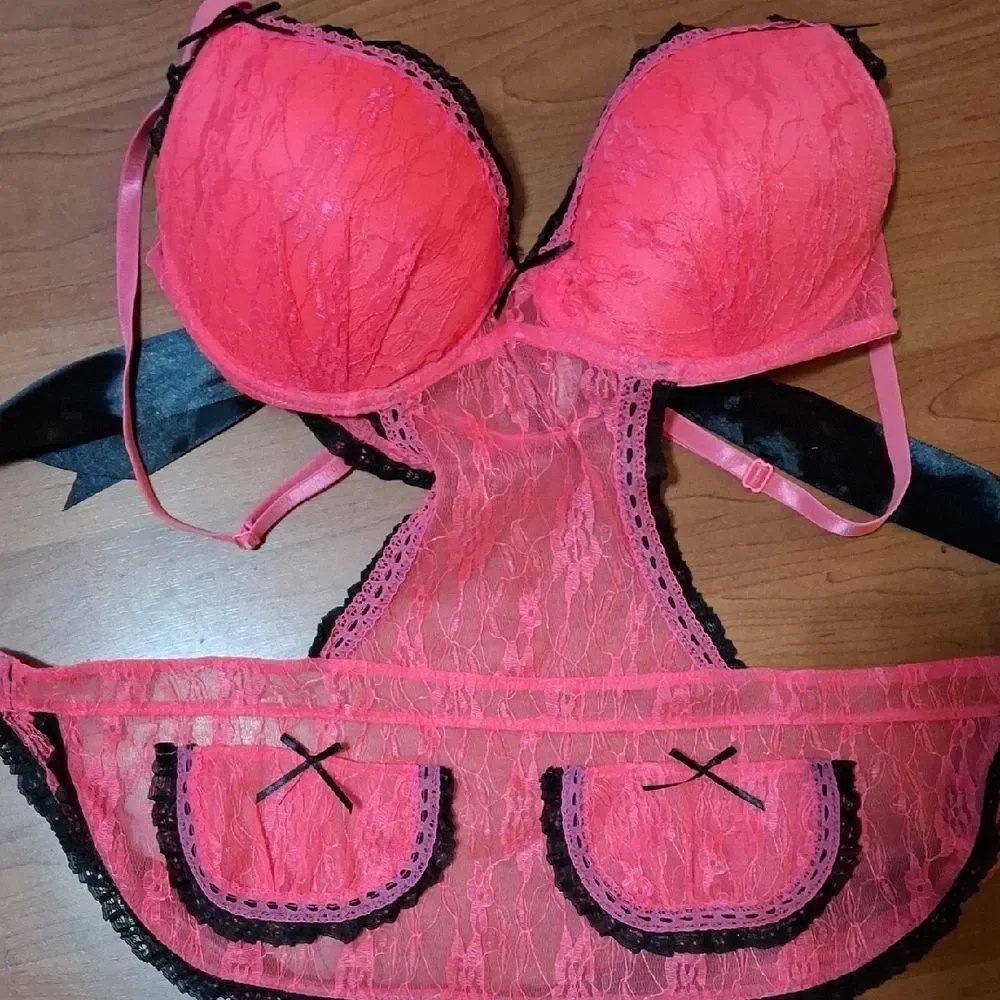 Hot Topic Black Zippered Apparel, Pink Bustier Apron (Mis020)